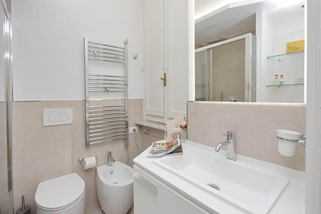 Elegant In The Heart Of Rome-navona Area * Rom